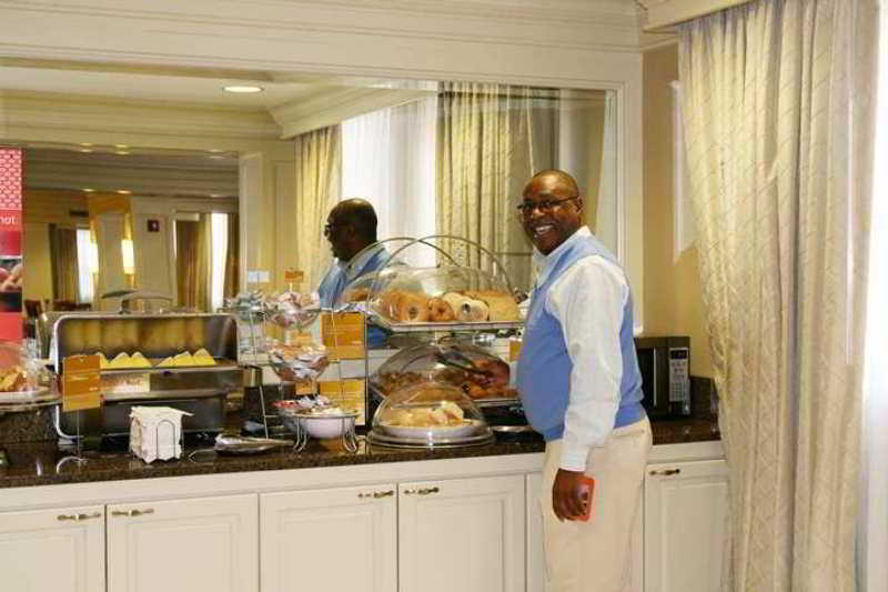Hampton Inn & Suites Birmingham-Downtown-Tutwiler Restaurant foto